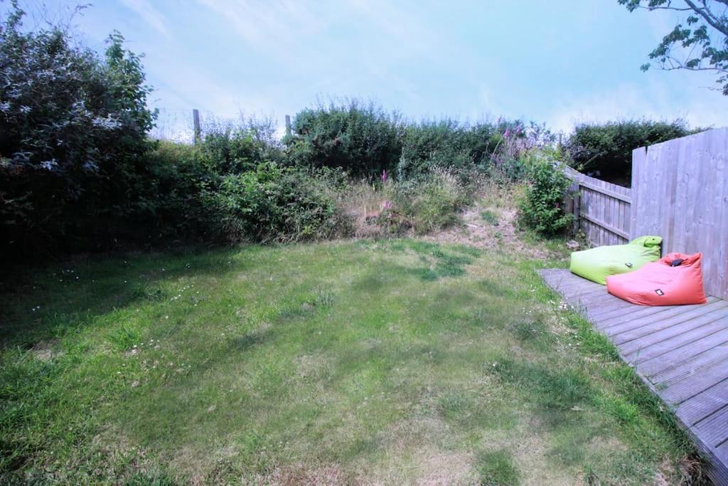 Yr Hen Efail Villa Ederyn ภายนอก รูปภาพ